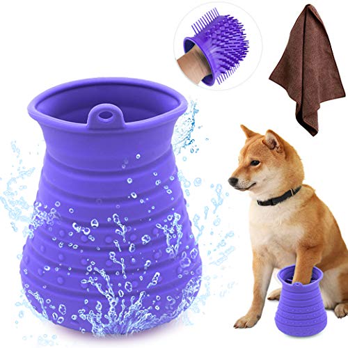 Idepet Limpiador de Huellas para Perros,Perros Lavadora Portatil,Cepillo De Limpieza para Mascotas con Toalla Pet Paw Cleaner para Perros Gatos Masaje Aseo Sucio Garras Púrpura