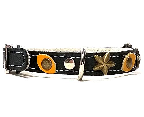 Superpipapo Original y Cómodo Collar para Gatos de Cuero Negro, Hebilla con Seguridad Elástico, Piel de Calidad, Diseño Único Hecho a Mano en España, con Ojos Amarillos de Gato y Estrellas