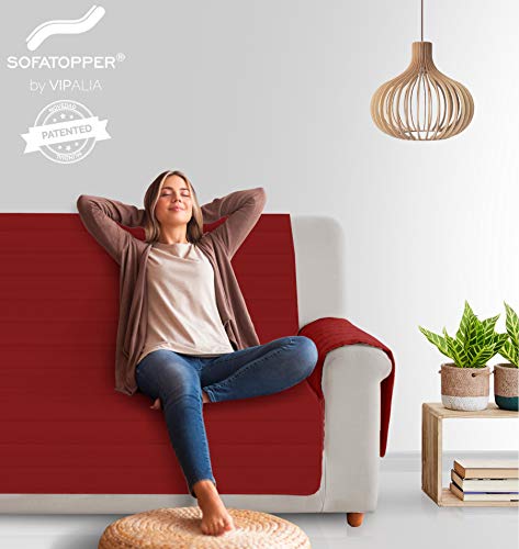 Vipalia Funda de Sofa Acolchada Viscoelastica. Protector Cubresofa Reversible. Comoda Descanso Adaptable Ergonomica. Alivio Lumbar Presión. Diseño Patente Mundial. Color Rojo, 3 Plazas
