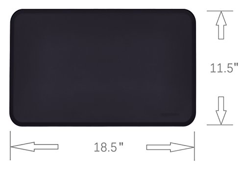 Amazon Basics - Alfombrilla para comedero de mascota, de silicona, impermeable, 47 x 29 cm, Negro
