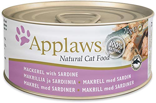 gatos sardinas en lata