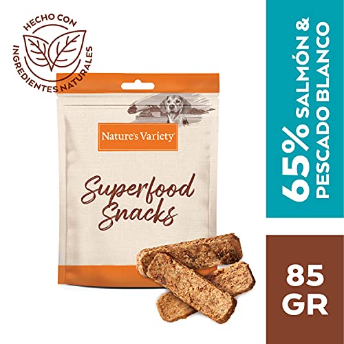 Natures variety Superfood - Snacks para Perros Adultos con salmón, arándanos Rojos y Algas 85g x 8