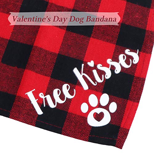STMK Paquete de 2 pañuelos para perro a cuadros, para el día de San Valentín, besos gratis a cuadros, para perro, cachorro, día de San Valentín, boda, vacaciones, suministros para fiestas