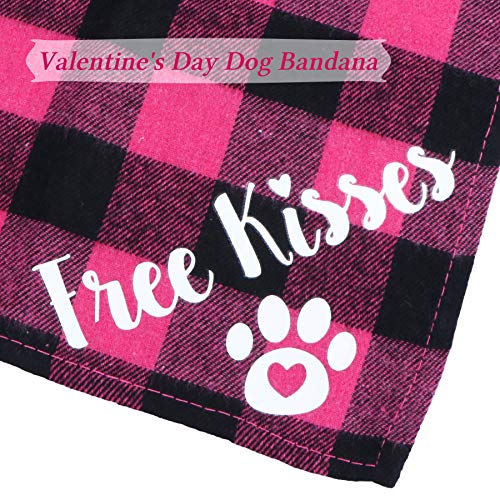 STMK Paquete de 2 pañuelos para perro a cuadros, para el día de San Valentín, besos gratis a cuadros, para perro, cachorro, día de San Valentín, boda, vacaciones, suministros para fiestas