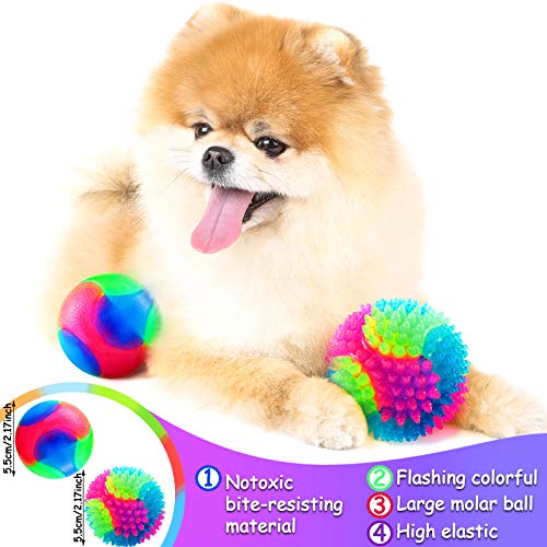 4 Bolas de Perros de Iluminar Pelotas Elásticas Brillantes Bolas de Mascotas con Punta Itermitente LED de Colores Claros Juguetes Interactivos de Mascotas