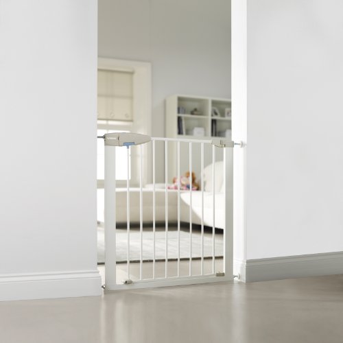 Lindam 4442901 - Barrera de seguridad con puerta. Fijación a presión. Blanca. 76-82 cm