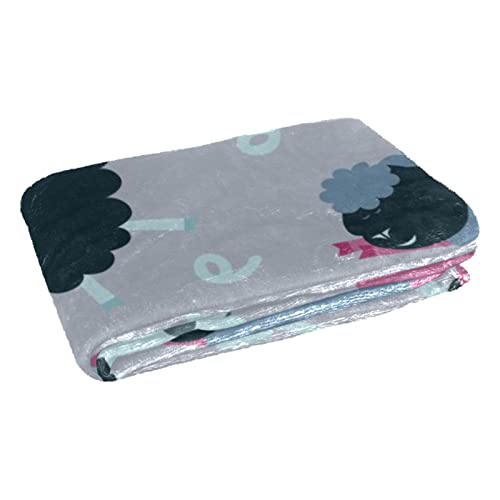 Manta de forro polar suave y manta ligera y acogedora para niños y mascotas, asientos de coche individuales de 59 x 39 pulgadas, color blanco y negro rosa ovejas letra