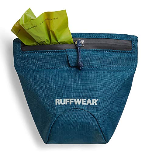 RUFFWEAR Bolsa Pack out, Bolsita de Premios y Dispensador de Bolsas para Excrementos - Luna Azul, Mediana 6,1 x 5,3" (15,5 x 13,5 cm)